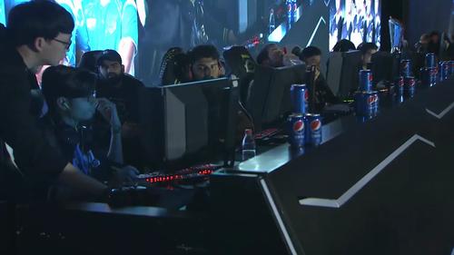 到他在场上 到他在场上