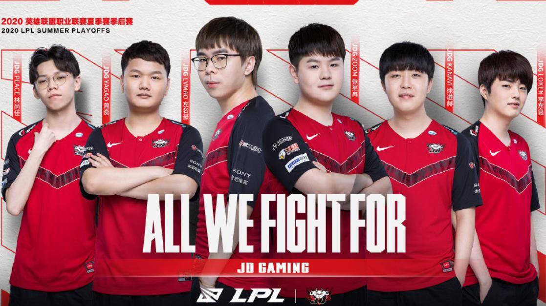 何在场上互 何在场上互