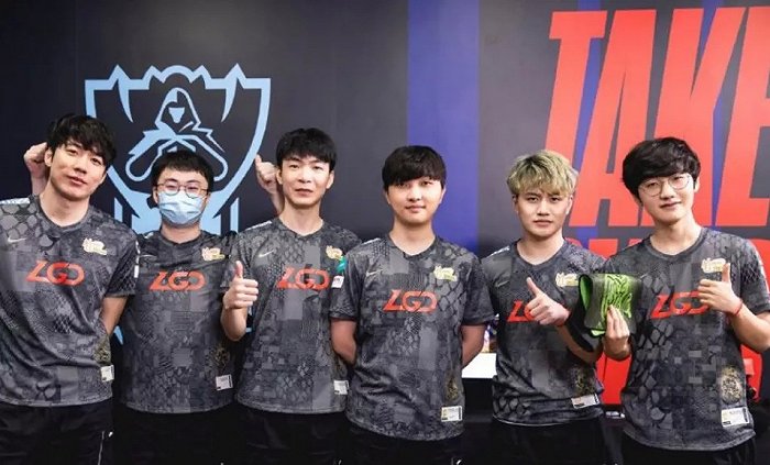 从年龄结构 从年龄结构